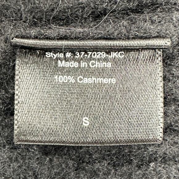 Jenni Kayne | Small | Cashmere Boxy Ribbed Crewneck Fisherman Sweater in Black - Picture 9 of 11